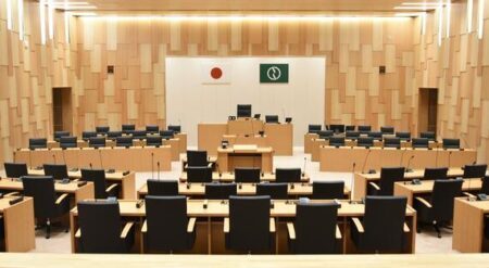 府中市議会（令和６年第２回定例会）「自民とによる裏金問題の徹底解明と金権腐敗政治の一掃を求める意見書」が、賛成多数で採択